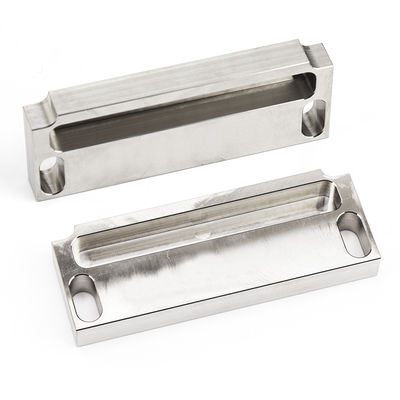 Μέρη επεξεργασίας CNC ακριβείας από τιτάνιο, αλουμίνιο και ανοξείδωτο χάλυβα